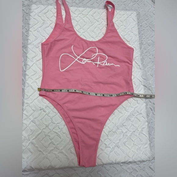 NWOT ⚜️💖⚜️ Laina Rauma rare! pink thong one piece bikini swimsuit - Picture 8 of 14